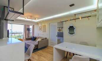 Imagem 2: Apartamento com 1 dormitório para alugar, 56 m² por R$ 4.360,00/mês - Petrópolis - Porto A