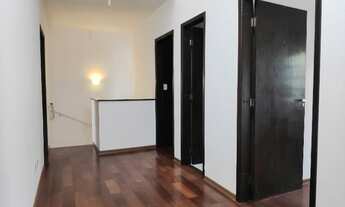 Imagem 6: Sobrado central- localizado 03 quadras do Schopping - São José dos Pinhais - PR