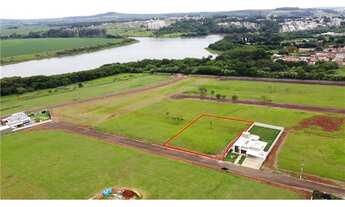Imagem: Terreno de 1000 m² no Cond. Portal das
