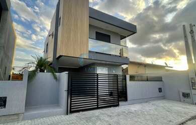 Imagem 2: Casa à venda no bairro Ingleses do Rio Vermelho - Florianópolis/SC