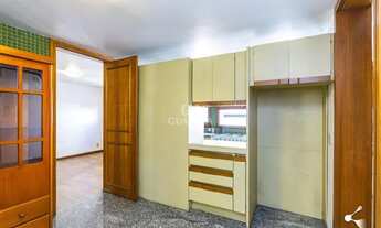 Imagem 5: Apartamento Diferenciando, conta com 174 m², com DUAS VAGAS DE GARAGEM , no bairro PETRÓPO