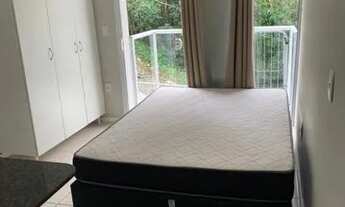 Imagem 2: KITINETE com Sacada a 100 metros da UFSC