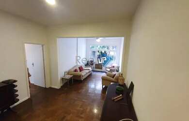 Imagem 4: Apartamento de 3 quartos no Leme de fundos