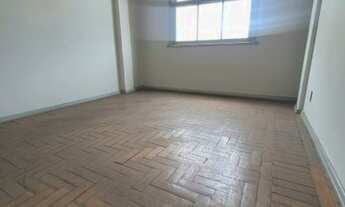 Imagem 2: Cód.: 809 - Apartamento com 2 Quartos e 2 Banheiros, à venda no Centro, Juiz de Fora - MG