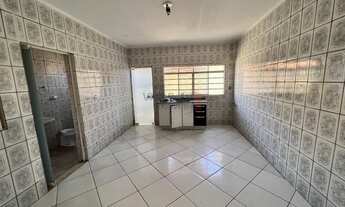 Imagem 6: Casa opara Locação com 02 quartos e garagem coberta