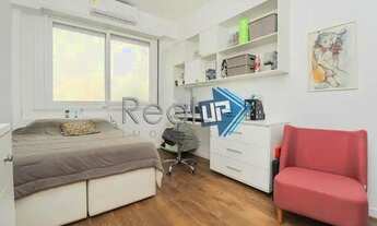 Imagem 1: Maravilhoso 4 quartos no Flamengo