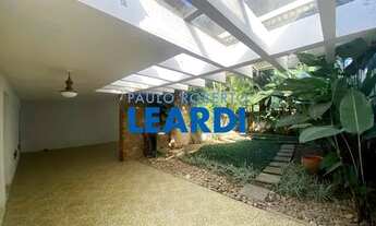 Imagem: SOBRADO - VILA MADALENA - SP