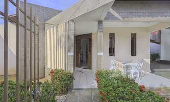 Imagem 3: Casa próximo ao Colégio Over 3 quartos com suíte escritório dependência completa 254m² 4 v