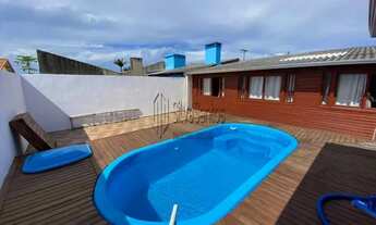 Imagem: Casas e Sobrados com 2 Dormitorio(s) localizado(a)