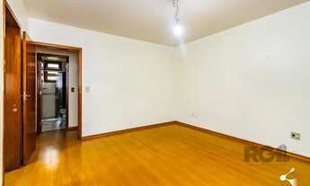 Imagem 4: Apartamento com 2 dormitórios e 1 vaga de garagem escriturada no bairro Rio Branco