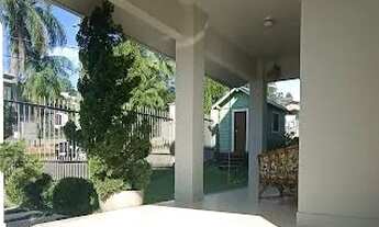 Imagem 3: AMPLA Casa TODA EM LAJE 4 dorm 5 banheiros NO CENTRO de Criciúma ACEITA PERMUTA por Apto