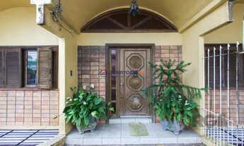 Imagem 2: Casa de esquina Casa com 5 dormitórios