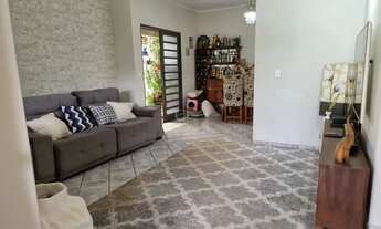 Imagem 4: Linda casa com área gourmet e piscina