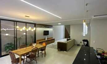 Imagem 2: Imóvel para venda com 231 metros quadrados com 3 quartos no Jardins Sevilha