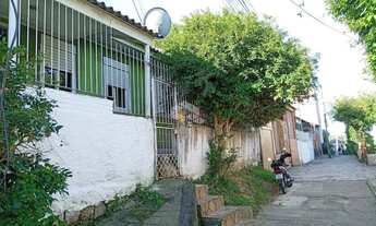 Imagem 3: Casa Geminada com Pátio no Jardim Carvalho - R$ 150.000