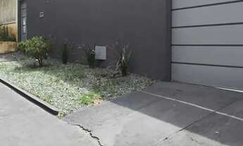 Imagem: Casa térrea com suíte e 4 vagas no Residencial