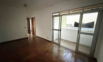 Imagem 4: Apartamento três quartos com suíte