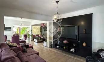 Imagem 3: Casa Assobradada no Condomínio Fechado Pernambuco II, localizada na Praia do Pernambuco, 7