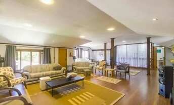 Imagem: Casa para Venda - 300m², 4 dormitórios