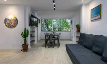 Imagem 2: Espaço comercial com ótima visibilidade . Prédio sem portaria e super bem localizado