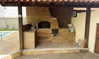 Imagem 4: CASA NO CENTRO DE ARARUAMA PRÓXIMO A LAGOA