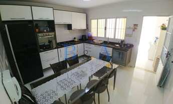 Imagem 2: Sobrado - 136m2 - 3 quartos (1 suíte) - 2 vagas - Quintal com churrasqueira Casa Verde