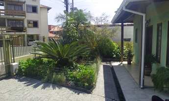 Imagem 2: Linda Casa Sobrado Super Espaçosa, 03 Dormitórios (01 suíte)