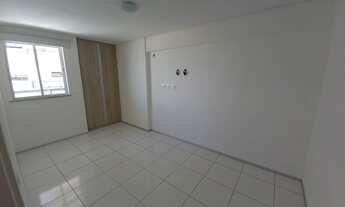 Imagem 2: Apartamento para venda possui 73 metros quadrados com 2 quartos em Ponta D'Areia - Sã