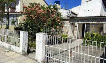 Imagem: Casa de 127m² e outra de 72m² no mesmo