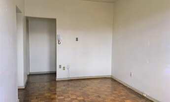 Imagem 2: Apartamento para venda possui 85 metros quadrados com 2 quartos em Santa Cecília - Porto A