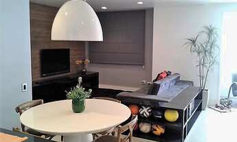 Imagem 2: Apartamento de 77m² reformado, 2 dormitórios, suíte, sacada, 2 vagas, lazer total