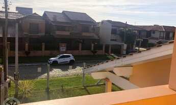 Imagem 7: Casa com 3 dormitórios (1 suíte), amplo terreno e no centro de Imbé/RS