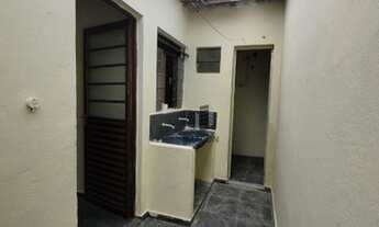 Imagem 6: Casa com 2 Quartos e 1 banheiro e Vaga de Garagem para Alugar, 55 m² por R$ 600/Mês