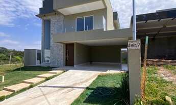 Imagem 3: Lindo Sobrado de Alto Padrão no Terras Alpha Residencial 2, em Senador Canedo