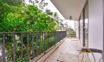 Imagem 4: Apartamento em Moema, 3 dormitórios, sendo 1 suíte, 3 vagas de garagem - 180m2!!