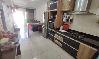 Imagem 3: Casa de condomínio para venda tem 250 metros quadrados com 3 quartos