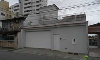 Imagem 2: CASA AMPLA DE 5 QUARTOS NO BAIRRO IPIRANGA