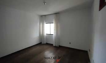 Imagem 6: Casa com Amplo terreno e 5 Dormitórios no Centro