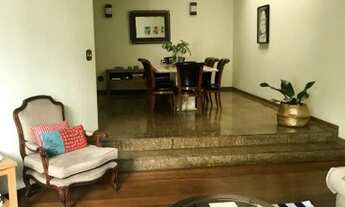 Imagem 2: Casa em excelente localização