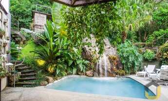 Imagem 2: Casa de condomínio fechado com 700 m2 no Itanhangá