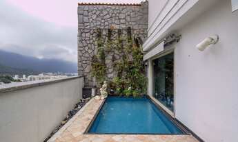 Imagem 2: Cobertura triplex com piscina