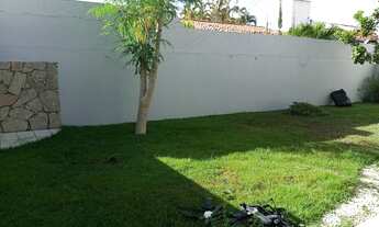 Imagem 6: Casa de condomínio para venda tem 262 metros quadrados com 3 quartos