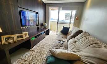 Imagem 7: Apartamento de 118m² privativos localizado na via comercial do bairro Coqueiros