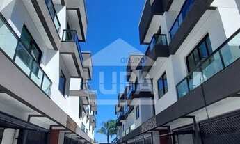 Imagem: SOBRADO EM CONDOMÍNIO FECHADO COM 4 SUÍTES