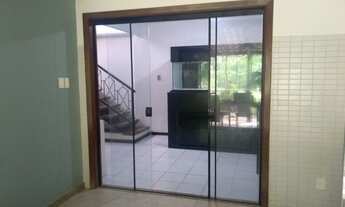 Imagem 3: Casa aluguel com 130 metros quadrados com 3 quartos, 2 suites. 3 vagas rua com guarita de