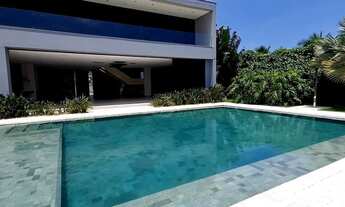 Imagem 2: Casa para venda e locação por R$ 16.800.000,00 ou R$ 48.000,00 em Praia do Perequê, Guaru