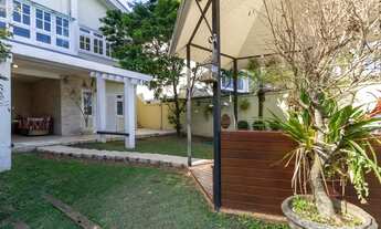 Imagem 5: Casa de condomínio para venda tem 852 metros quadrados com 6 quartos