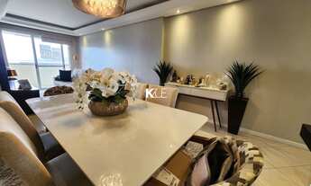 Imagem 2: Apartamento de 118m² privativos localizado na via comercial do bairro Coqueiros