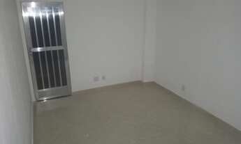 Imagem: Apartamento Reformado no Térreo com 01