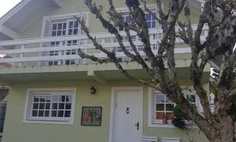 Imagem 5: Casa espaçosa ao lado do Centro com 246 m² com 4 quartos em Logradouro - Nova Petrópolis